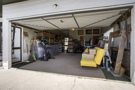 Photo of property in 128 Durrant Drive, Whangamata, 3620