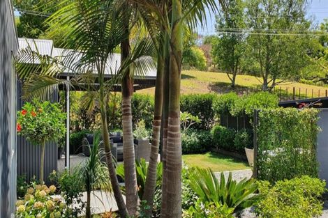 Photo of property in 30 Muncaster Road, Snells Beach, 0920