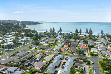 Photo of property in 30d Elizabeth Street, Orewa, 0931