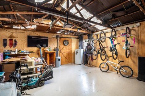 Photo of property in 294 Huatoki Street, Upper Vogeltown, New Plymouth, 4310