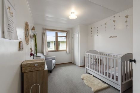 Photo of property in 76 Grey Street, Shannon, 4821