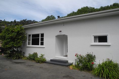 Photo of property in 17 Bowenvale Avenue, Cashmere, Christchurch, 8022