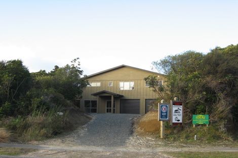 Photo of property in 62 Te Waaka Terrace, Kuratau, Turangi, 3381