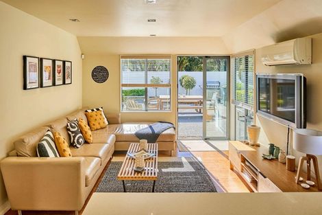 Photo of property in 1 Manuka Avenue, Woburn, Lower Hutt, 5010