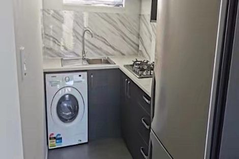 Photo of property in 44 Middlepark Road, Sockburn, Christchurch, 8042