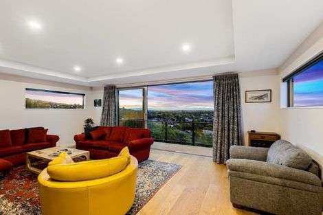 Photo of property in 28 Woodlau Rise, Huntsbury, Christchurch, 8022