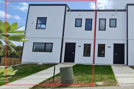 Photo of property in 43b Crestview Rise, Papakura, 2110