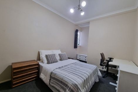Photo of property in 48 Aurora Terrace, Kelburn, Wellington, 6012