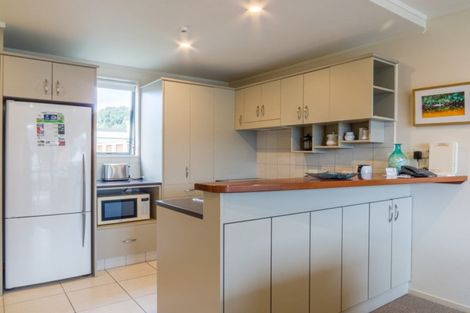 Photo of property in Beachpoint Apartments, 2/5 West End Road, Ohope, 3121