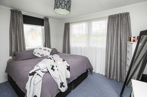 Photo of property in 16 Lugton Street, Nawton, Hamilton, 3200