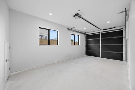 Photo of property in 40a Trentham Road, Papakura, 2110