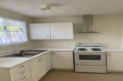 Photo of property in 2/14 Silver Creek Road, Weymouth, Auckland, 2103