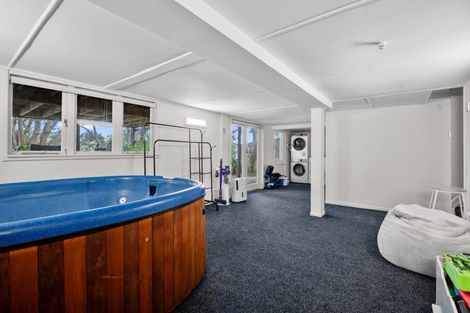 Photo of property in 59 Pohutukawa Avenue, Shelly Park, Auckland, 2014