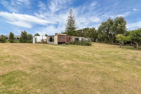 Photo of property in 308 One Tree Point Road, One Tree Point, 0118