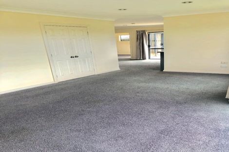 Photo of property in 1 Genesis Place, Flat Bush, Auckland, 2019