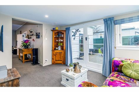 Photo of property in 215 Church Street, West End, Timaru, 7910