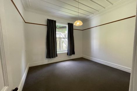 Photo of property in 16a Clifton Terrace, Kelburn, Wellington, 6012