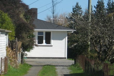 Photo of property in 19 Rira Street, Marton, 4710