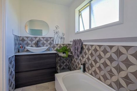 Photo of property in 74 Main Road, Harihari, 7884