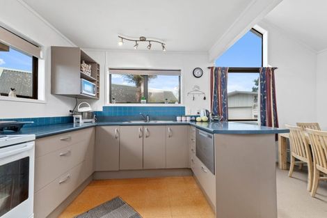 Photo of property in 36 Browning Crescent, Owhata, Rotorua, 3010