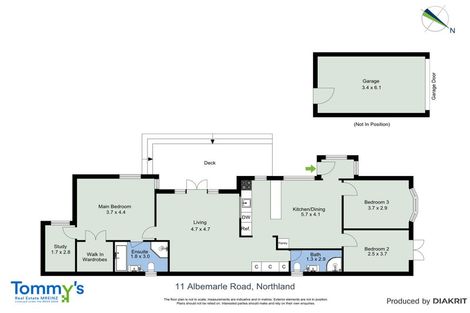 Photo of property in 11 Albemarle Road, Northland, Wellington, 6012