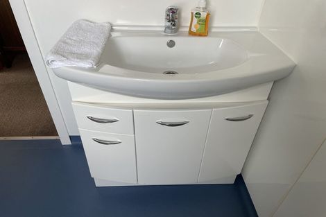 Photo of property in 3 Humber Street, Island Bay, Wellington, 6023