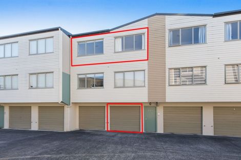 Photo of property in The Haven, 12/120 Beach Haven Road, Beach Haven, Auckland, 0626