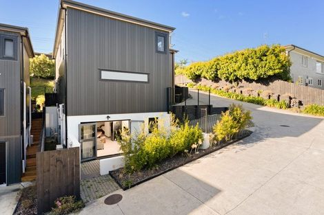 Photo of property in 48a Peter Terrace, Castor Bay, Auckland, 0620