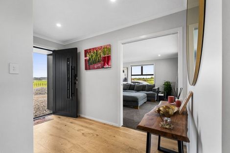 Photo of property in 61 Tennants Road, Bulls, 4894