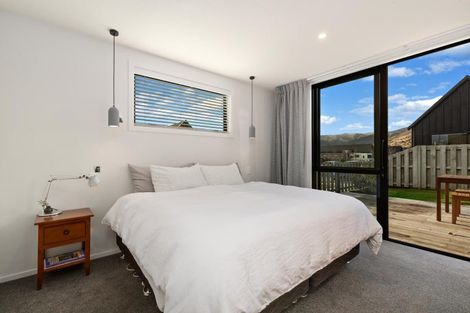Photo of property in 1 Bellamore Street, Lake Hayes, Queenstown, 9304