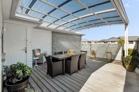 Photo of property in 20 Marion Crescent, Papamoa Beach, Papamoa, 3118