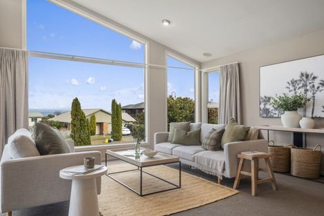 Photo of property in 28 Vaucluse Drive, Nukuhau, Taupo, 3330