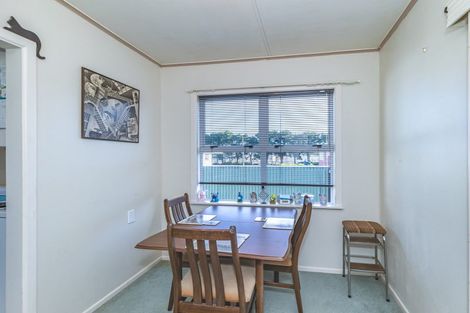 Photo of property in 2 Linley Place, Levin, 5510