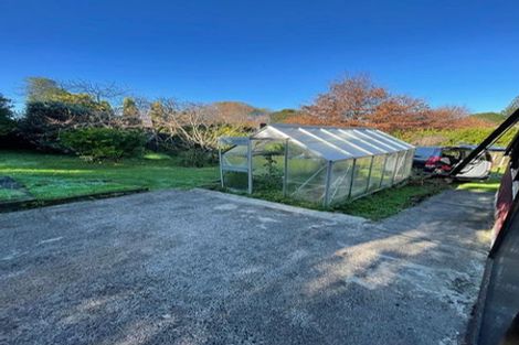 Photo of property in 60 Hillsborough Road, Hillsborough, Auckland, 1042