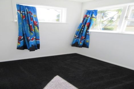 Photo of property in 10 Waipounamu Drive, Kelson, Lower Hutt, 5010