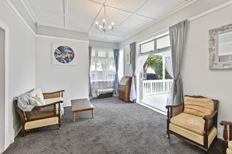 Photo of property in 9 Prospect Terrace, Pukekohe, 2120