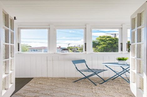 Photo of property in 118a Hutchinson Avenue, New Lynn, Auckland, 0600