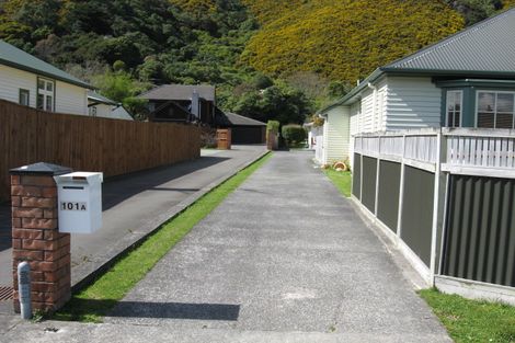 Photo of property in 101a Wyndrum Avenue, Waterloo, Lower Hutt, 5011