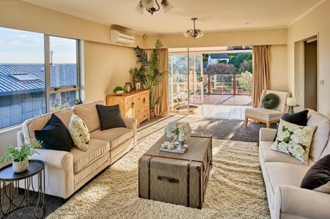 Photo of property in 18 Gordon Road, Plimmerton, Porirua, 5026