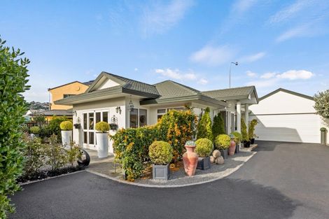 Photo of property in 10 Macaulay Street, Ahuriri, Napier, 4110