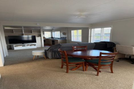 Photo of property in 100 Studholme Street, Morrinsville, 3300