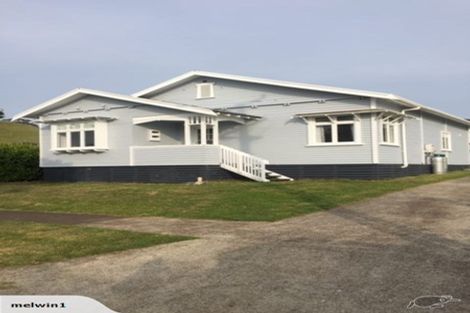 Photo of property in 24 Mountain Road, Mangere Bridge, Auckland, 2022