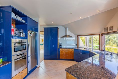 Photo of property in 1/3 Portal Place, Murrays Bay, Auckland, 0630