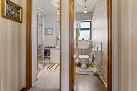 Photo of property in 58 Cairnmuir Crescent, Cromwell, 9310