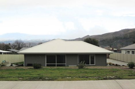 Photo of property in 59 Shields Street, Clyde, 9330