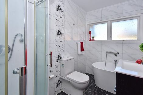 Photo of property in 78 Ray Small Drive, Pahurehure, Papakura, 2113