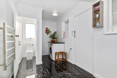 Photo of property in 2/147 Stokes Valley, Stokes Valley, Lower Hutt, 5019