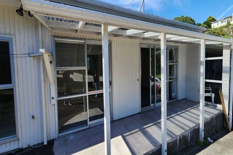 Photo of property in 11 Lorna Street, Lynmouth, New Plymouth, 4310