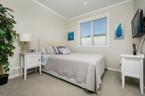 Photo of property in 98 Ahumoana Road, Okura Bush, Albany, 0794
