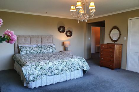 Photo of property in 35 Murray Place, Lake Tekapo, 7999